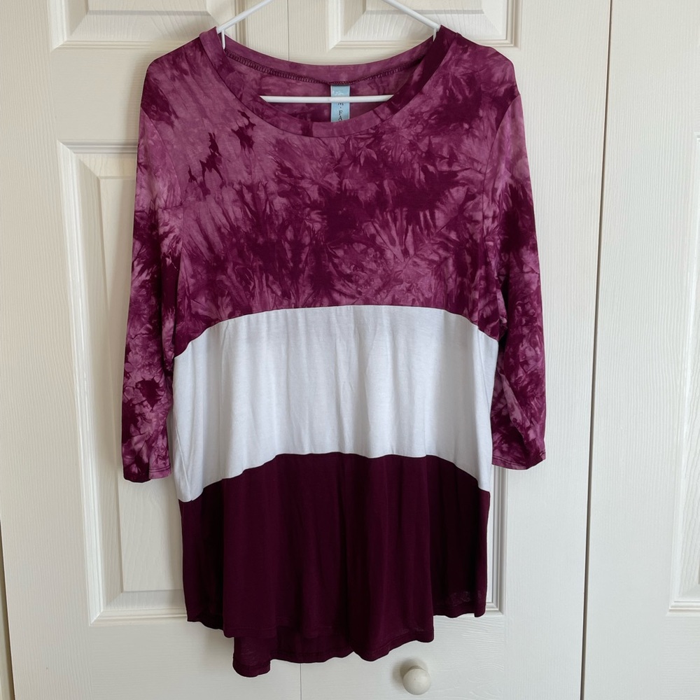 M. Fasis Women’s Top White and Maroon Scoop Neck 3/4 Sleeve